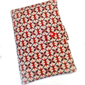 Familienreisepasshülle für 4 bis 6 Pässe, geometrisches Muster in Vintage-Rot, anpassbar