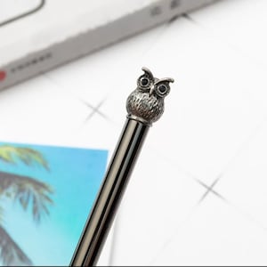 1 stylo à bille hibou argenté, stylo de luxe, joli stylo à bille hibou 4 couleurs, stylo à encre noire, stylo de signature, fournitures de papeterie, stylos cadeaux