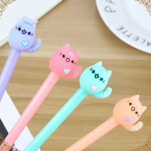 2pcs Cat Gel Pen, 0.5mm Black Ink Pen, Candy Color Love Cat Pen, Random Cute Animal Pen, Gift, Writing Pen