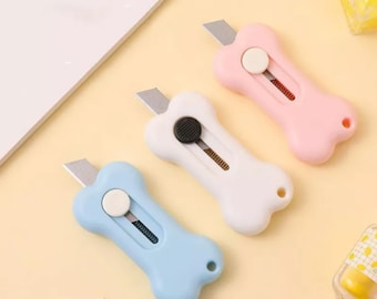 1pc Cute Mini Dog Bone Utility Knife, Box Cutter, Art Knife, Cutting Tool, School, Office Stationery Supplies, Mini Utility Knife, Gift