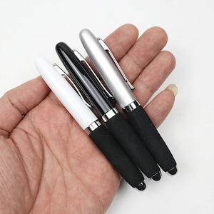 1 bolígrafo pequeño de metal, bolígrafo de tinta negra de 0,7 mm, bolígrafo portátil de material de esponja, lindo bolígrafo pequeño, bolígrafo corto, regalo