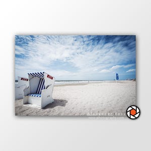 Leinwandbild Norderney - Strandkorb & Nordsee - Inspirierende Fotokunst, die Dir ein Lächeln ins Gesicht zaubert - Aufhängefertiges Wandbild