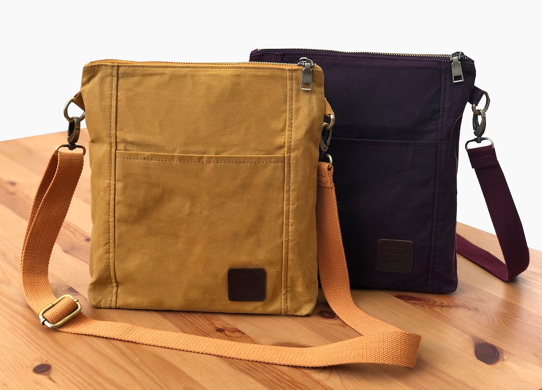 ★ SPAO★ Woody canvas cross bag SPAKFA9A54 Qoka Sling Bag Dark Brown by Capra Leather