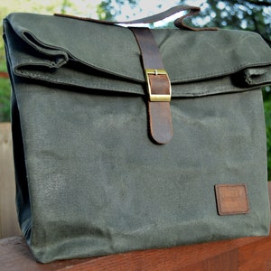 Insulated Waxed Cotton Canvas Lunch Bag W/genuine Leather Details ...