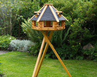 XXL vogelhuis V 13 XXL steen met zonne-energie en met standaard