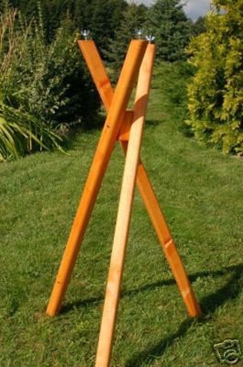 Stand tripod treated for your birdhouse, Voge image 1