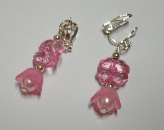 CHILDREN'S EAR CLIPS * TULIP * PINK