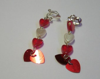 EARCLIPS * HEART * RED