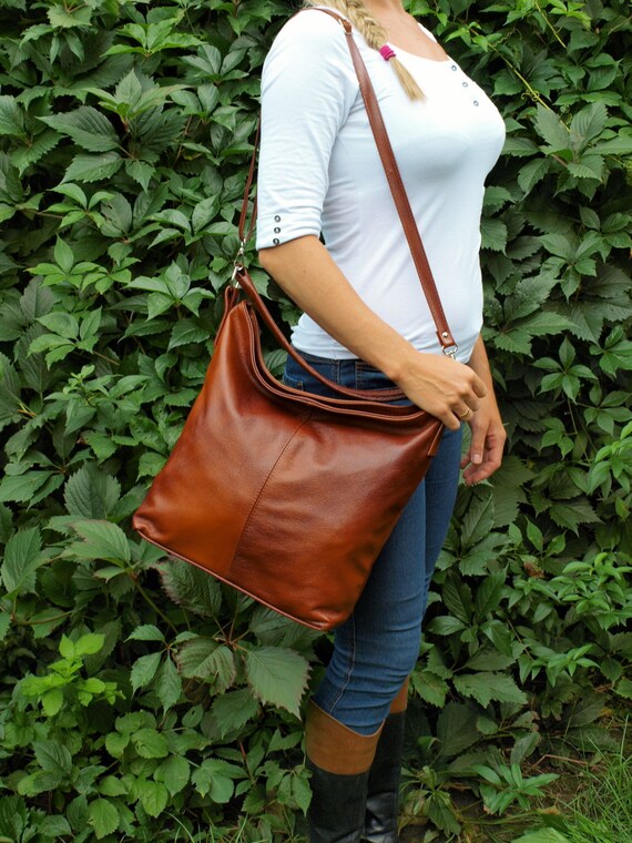 hobo bag with crossbody strap