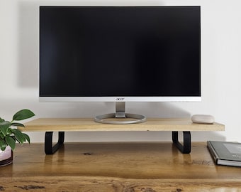 Handgjort monitorstativ i ek: Ergonomiskt skrivbordsstativ med metallben