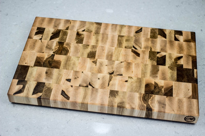 Butcher Block Chopping Block Maple 17 X 11-58 X 1-14 Medium End Grain Cutting Board