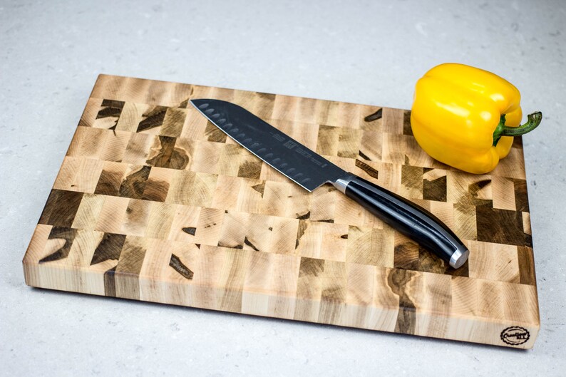 Butcher Block Chopping Block Maple 17 X 11-58 X 1-14 Medium End Grain Cutting Board