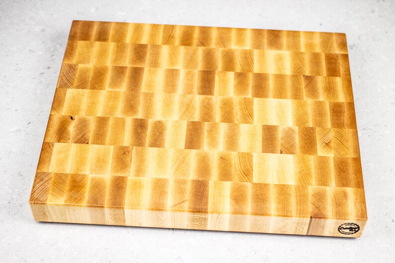 Personalized Medium Maple End Grain Cutting Board Gift Chopping Block Butcher Block 14-58 X 11-34 X 1-12