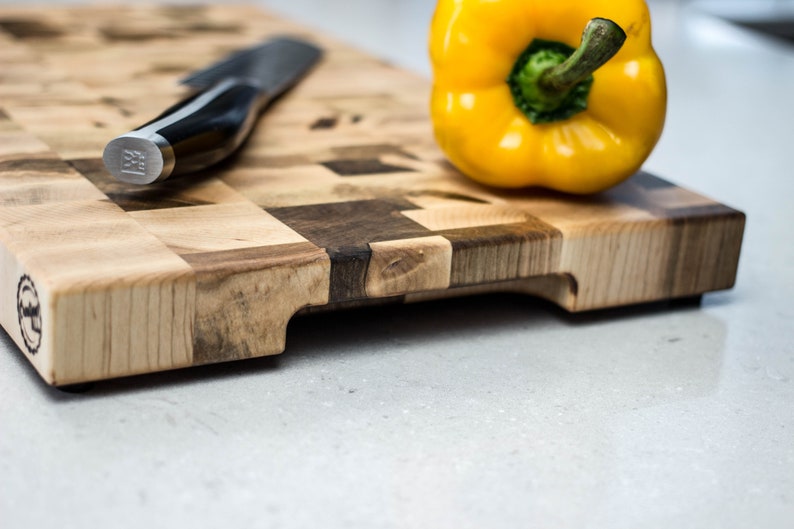 Butcher Block Chopping Block Maple 17 X 11-58 X 1-14 Medium End Grain Cutting Board
