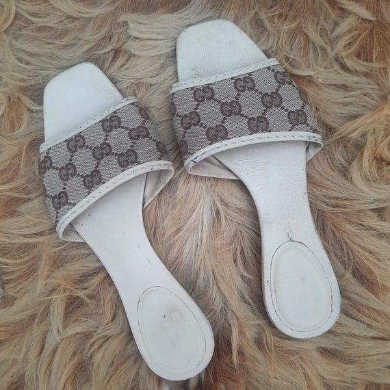 Gucci Flat Sandals Women s Vintage Gucci GG Ladies Sandals Eu Size 37 1 2 Used Authentic Women Sandals Gift Ladies Gucci Flat Italy Gift Etsy UK