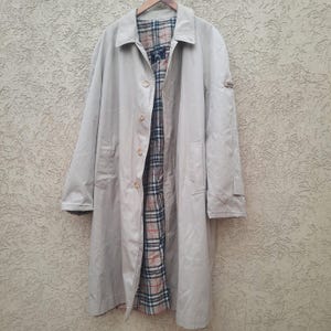 Vintage Burberrys English Nova Check Beige Long Trench Men&#39;s Coat, Burberrys&#39; England Vtg Burberry Trench Coat Miss size tag 113 cm length
