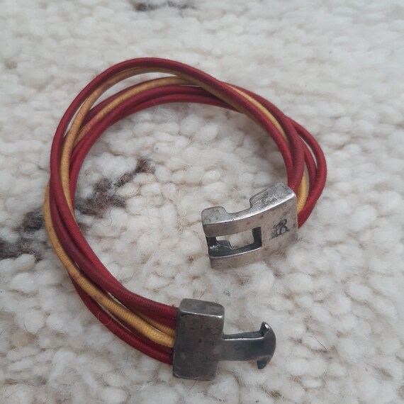 Uno de 50 outlet red bracelet