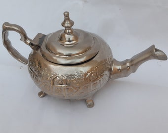 Moroccan Teapot,Handmade Carved Teapot,Handmade Arabic Tea pot,Elegant Royal Traditionnal Teapot Signed Royal,Vintage Tea Pot Fast Shipping