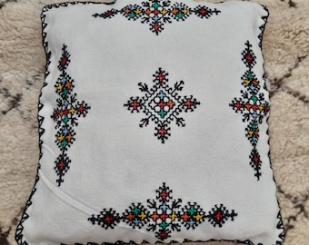 White Handmade Moroccan Embroidered Pillow Bohemian Decorative Cushion Home decor Gift,Embroidered Moroccan throw pillow case 33x33 Cm Fedex