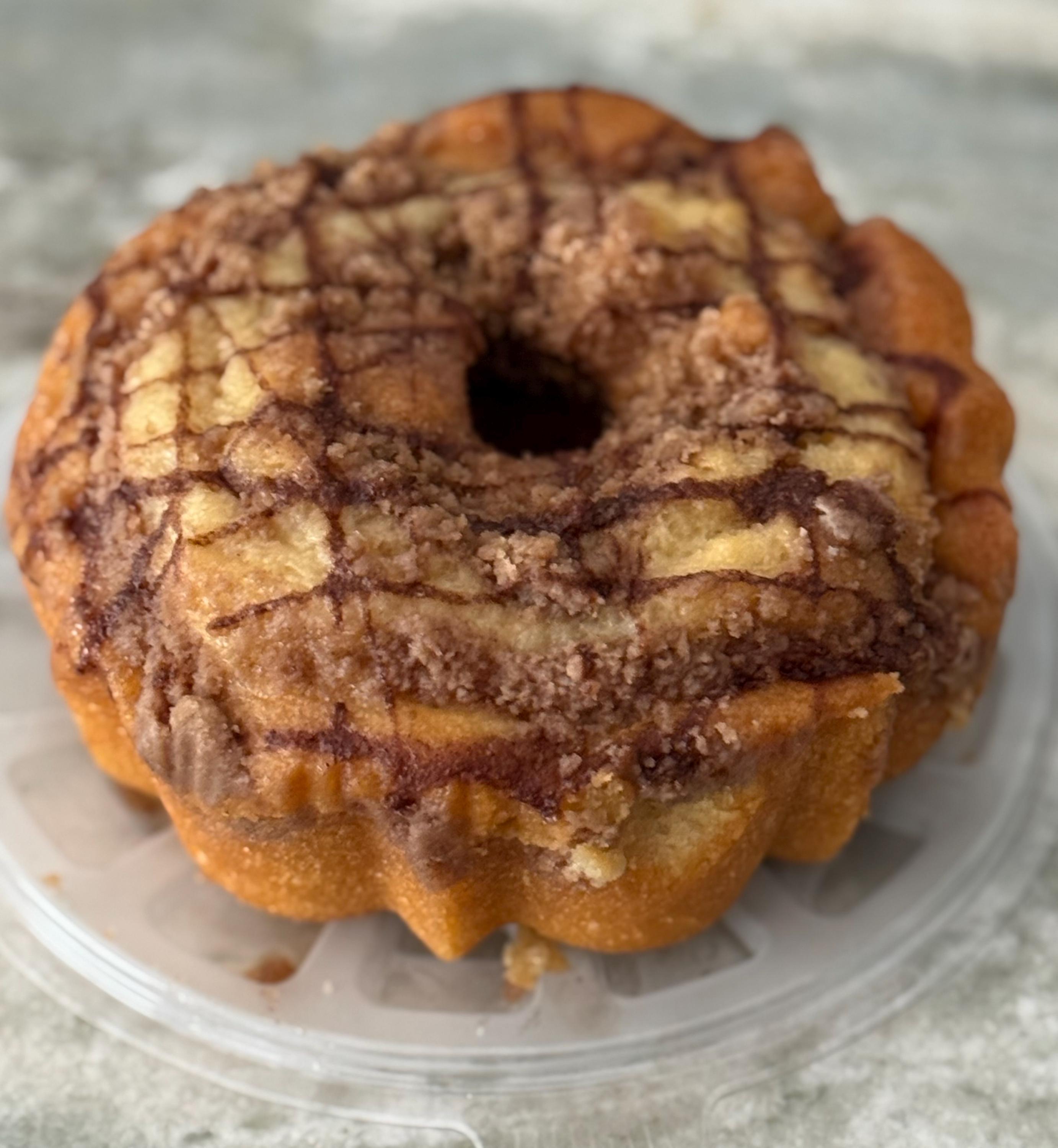 LI Jewish Apple Coffee Ring 2/lb fresh daily Kosher Dairy
