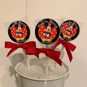 15 Mickey Mouse Personalized Birthday Lollipops. Lollipops are ONE AND a HALF inches round.