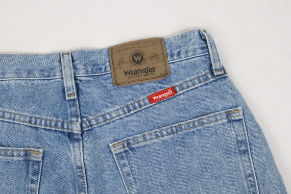 Vintage Wrangler High Waisted Shorts Medium Wash … - image 3