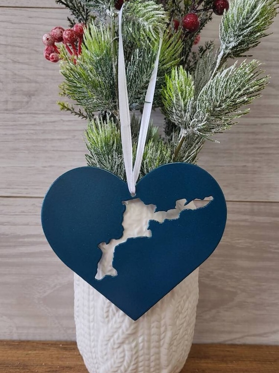 Tortola island steel heart ornament rustic metal decoration virgin islands travel vacation keepsake wedding honeymoon favor island beach
