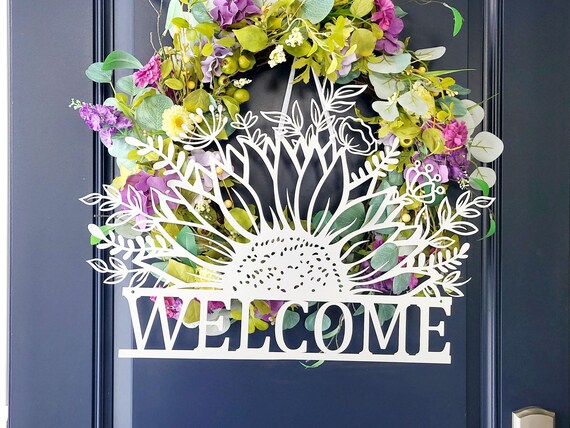 Sunflower Welcome Sign | Sunflower Door Hanger | Spring Flower Wreath | Metal Sunflower Sign | Front Door Sign | Entryway Decor | Garden