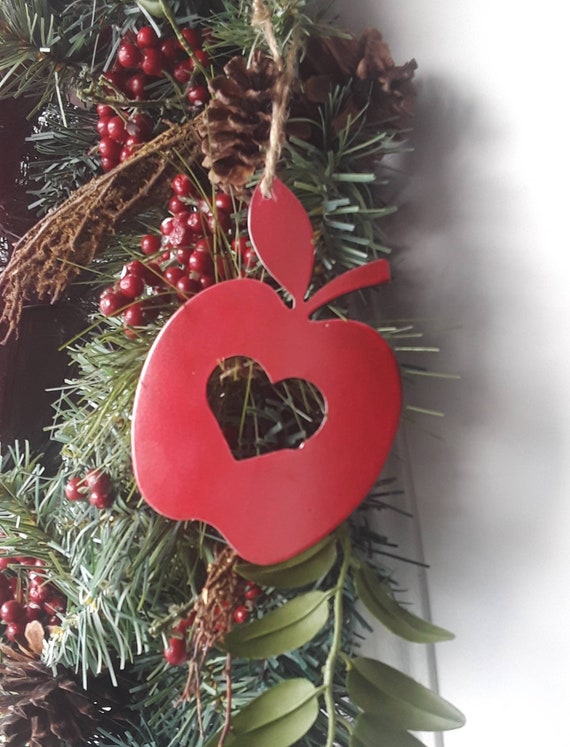 Apple tree ornament school teacher christmas gift heart apple love best class teacher present wedding favor souvenier stocking stuffer metal