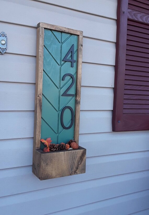 Chevron address sign | planter box address plaque | flower pot address sign | modern address plaque | 3d address | vertical address sign