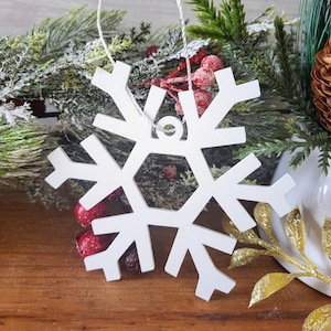 Metal snowflake ornament sets | laser cut snowflakes ornament | christmas ornaments | snowflake sign | stocking stuffer | teacher gift