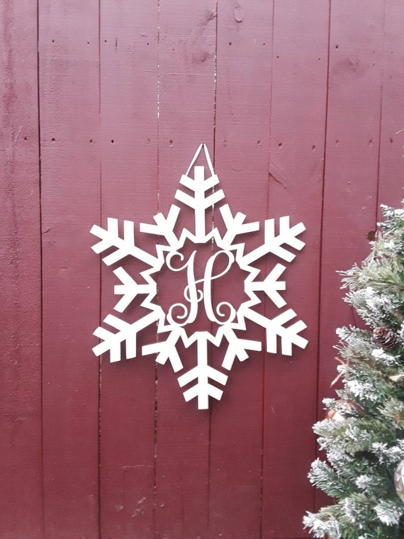 Monogram snowflake door hanger family name initial wreath custom winter decor christmas gift last name