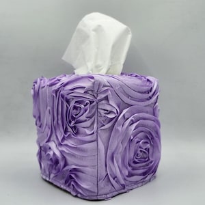 Tissue Box Cover, Lavender Roses Tissue Cover, Bedroom or Bathroom Lavender Roses Tissue Cover, Kitchen Decor, Tissue Dispenser, Home Gift