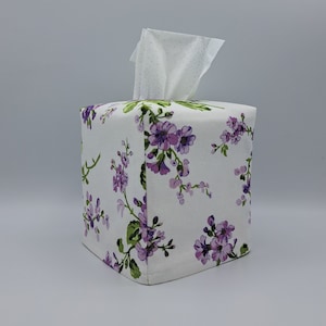 Tissue Box Cover, Purple and Lavendar Flowers, Tissue Dispenser, Kitchen Decor, Home Gift