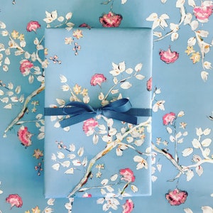 Wrapping Paper: Blue Vintage Floral (Gift Wrap, Birthday, Holiday,  Christmas, wedding, shower, engagement, all occasion,)