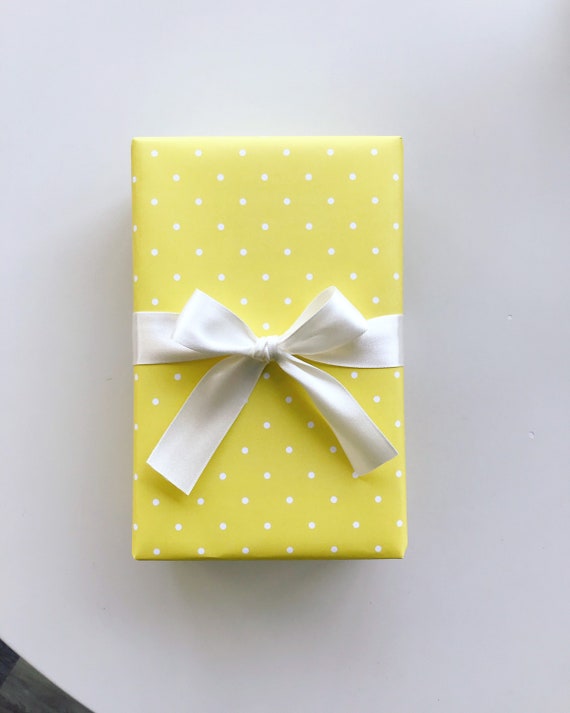 100 Sheets Yellow Tissue Paper - Artdly 14 x 20 Inches Recyclable Yellow  Wrapping Paper Bulk for Weddings Birthday DIY Project Christmas Gift  Wrapping