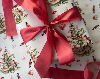Wrapping Paper Nutcracker Toy Tree {Christmas, Holiday, Gift Wrap}