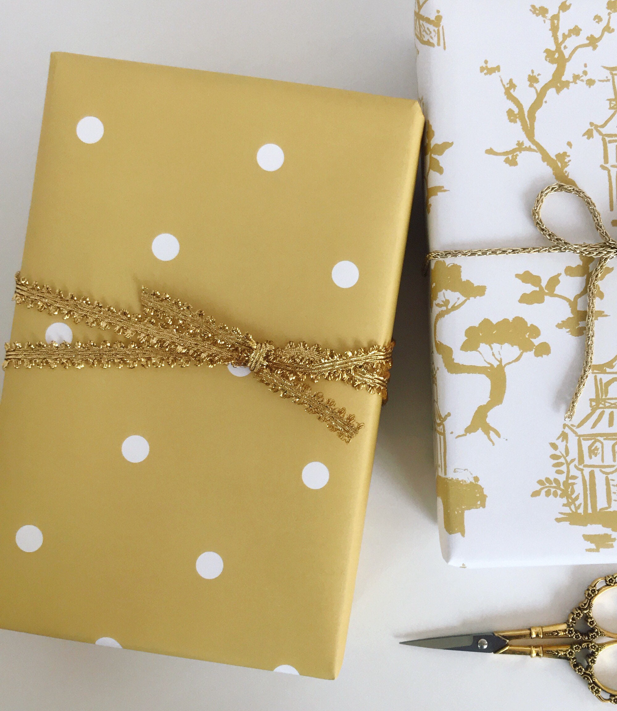 Gold Polka Dot Reversible Gift Wrap 24x417' Counter Roll