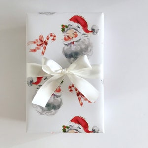 Wrapping Paper: Santa Claus {Gift Wrap, Birthday, Holiday, Christmas}