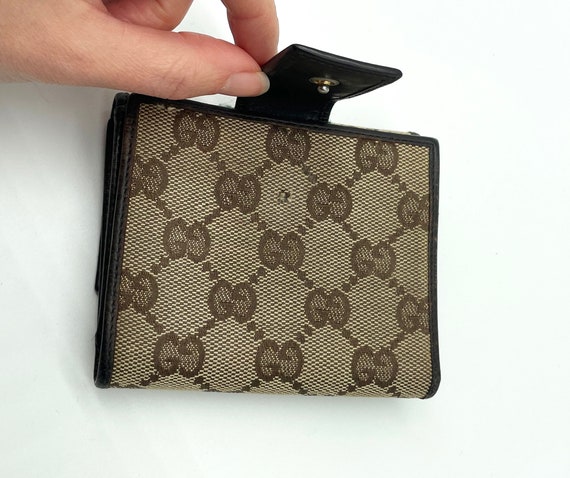 SALE! Gucci Wallet Zip coin purse Snap Open Cards | Gucci wallet, Wallet,  Coin purse