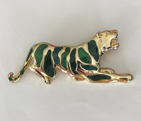 Gold Plated Stud Back Fashion Jewellery Tiger Brooch or Pin