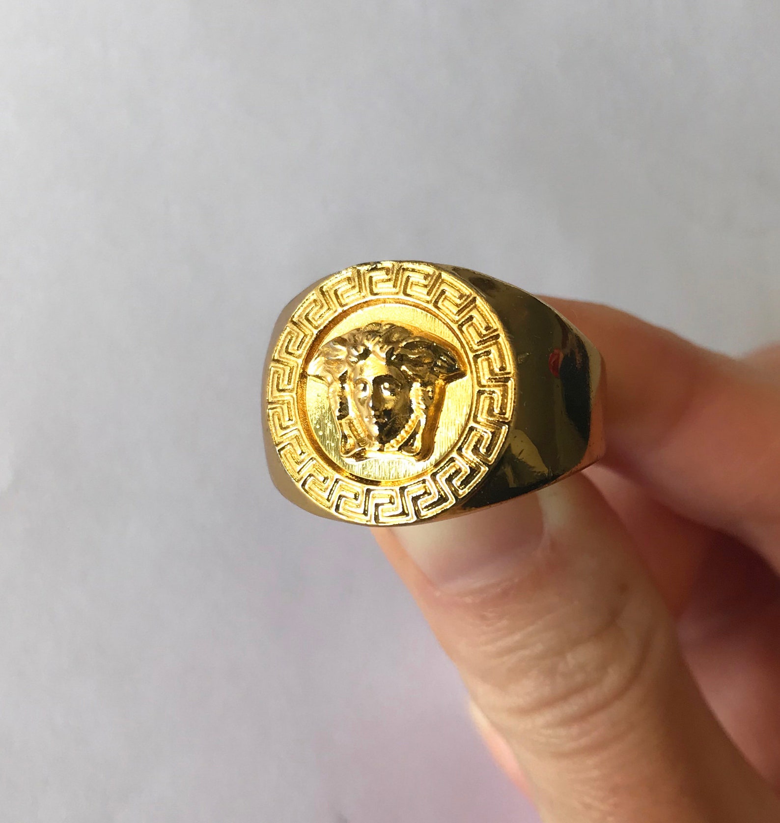 medusa ring 18k