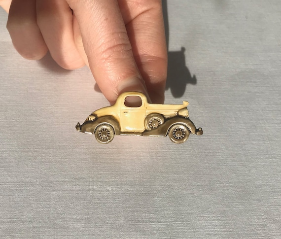 Brooch Car Vintage Enamel Brooch Gold Plated Vinta
