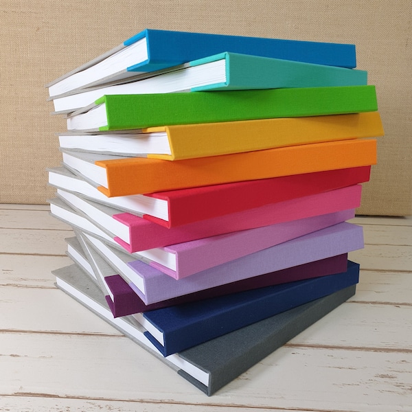 Layflat Notizbuch und Skizzenbuch mit farbigem Leinenrücken und 200 blanko Seiten