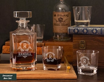 Whiskey Decanter Set With Box, Custom Whiskey Glasses and Decanter, Engraved Whiskey Decanter Set Personalized Groomsmen Gift Ideas For Men