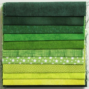 Fabric package green with 10 patchwork fabrics made of 100% cotton in 15 cm width/55 cm length - asp-086