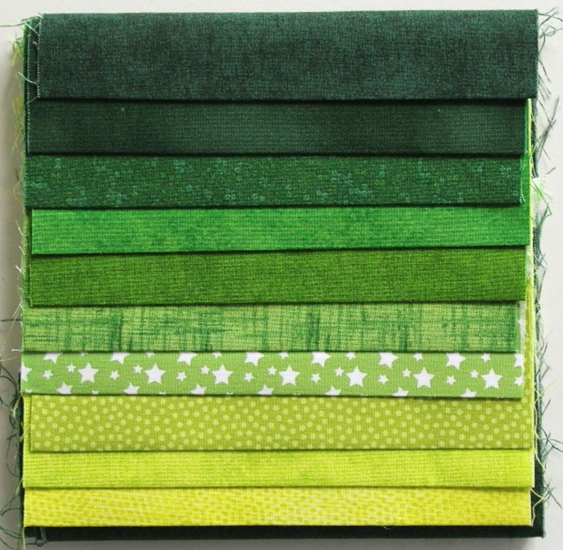 Emballage en tissu vert avec 10 tissus patchwork en 100% coton en 15 cm de largeur/55 cm de longueur asp-086 image 1