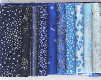 Stoffpaket Weihnachten Blau - weihnachtliche Patchworkstoffe in blau mit Silberdruck - 10 Stk 10 cm x 55 cm - a837