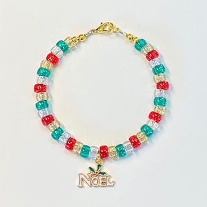 Christmas Bracelet Women, Christmas Charm Bracelet, Christmas Bead Bracelet, Holiday Beaded Bracelet, Christmas Jewelry