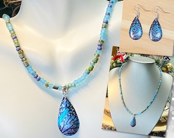Butterfly Wing Necklace Set, Butterfly Necklace/Earrings, Butterfly Jewelry, Boho Butterfly Necklace, Blue Butterfly Necklace and Earrings